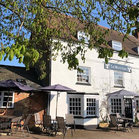 The White Hart Hotel Sherington Eksteriør billede